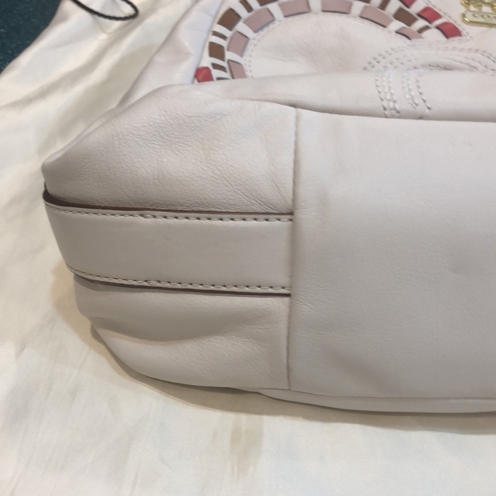 Coach Vintage 2010 Leather - Picture 7 of 15
